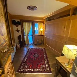 https://incantevole-monolocale-in-centro-a-cortina.hotelinveneto.com