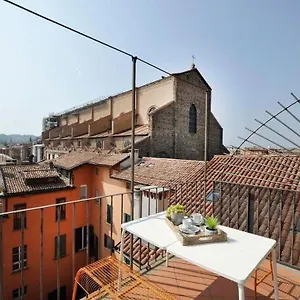 https://fulcanelli-apartment.emilia-romagnahotels.net